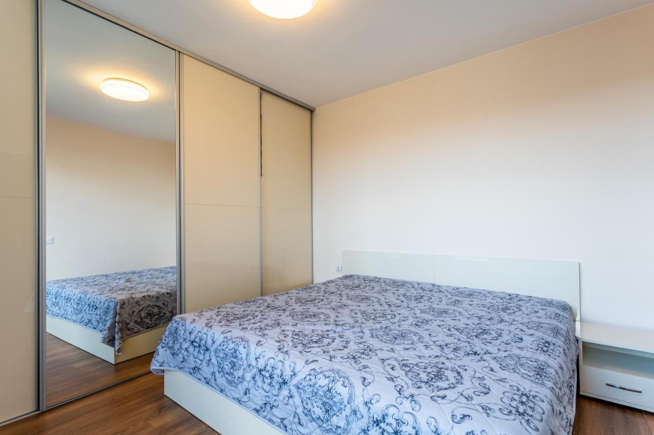 Apartment Brand New Apartment In The City Center. *